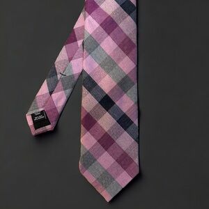 Murano Tie - Pink, Navy Blue, and Gray Plaid (NWOT)